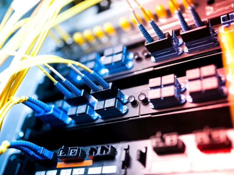 Advanced Silicon SA - Standard and Custom Integrated Circuits (ICs)